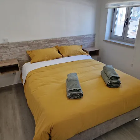 Holidays House סאו מרטיניו דו פורטו