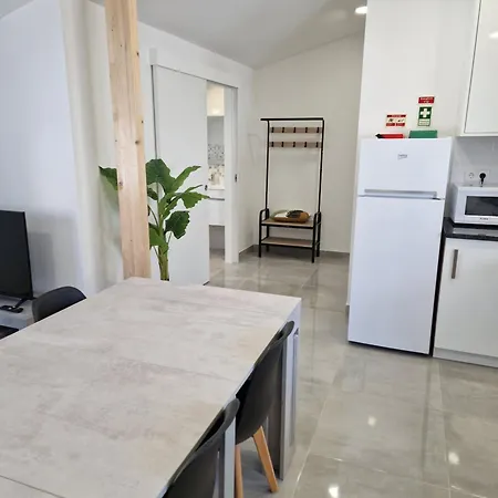 Holidays House בית נופש *